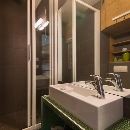 Sud - Batiment F 210 - Happy アパート シャモニー